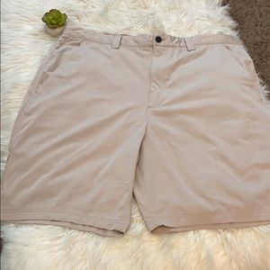 Men’s Reebok golf shorts
